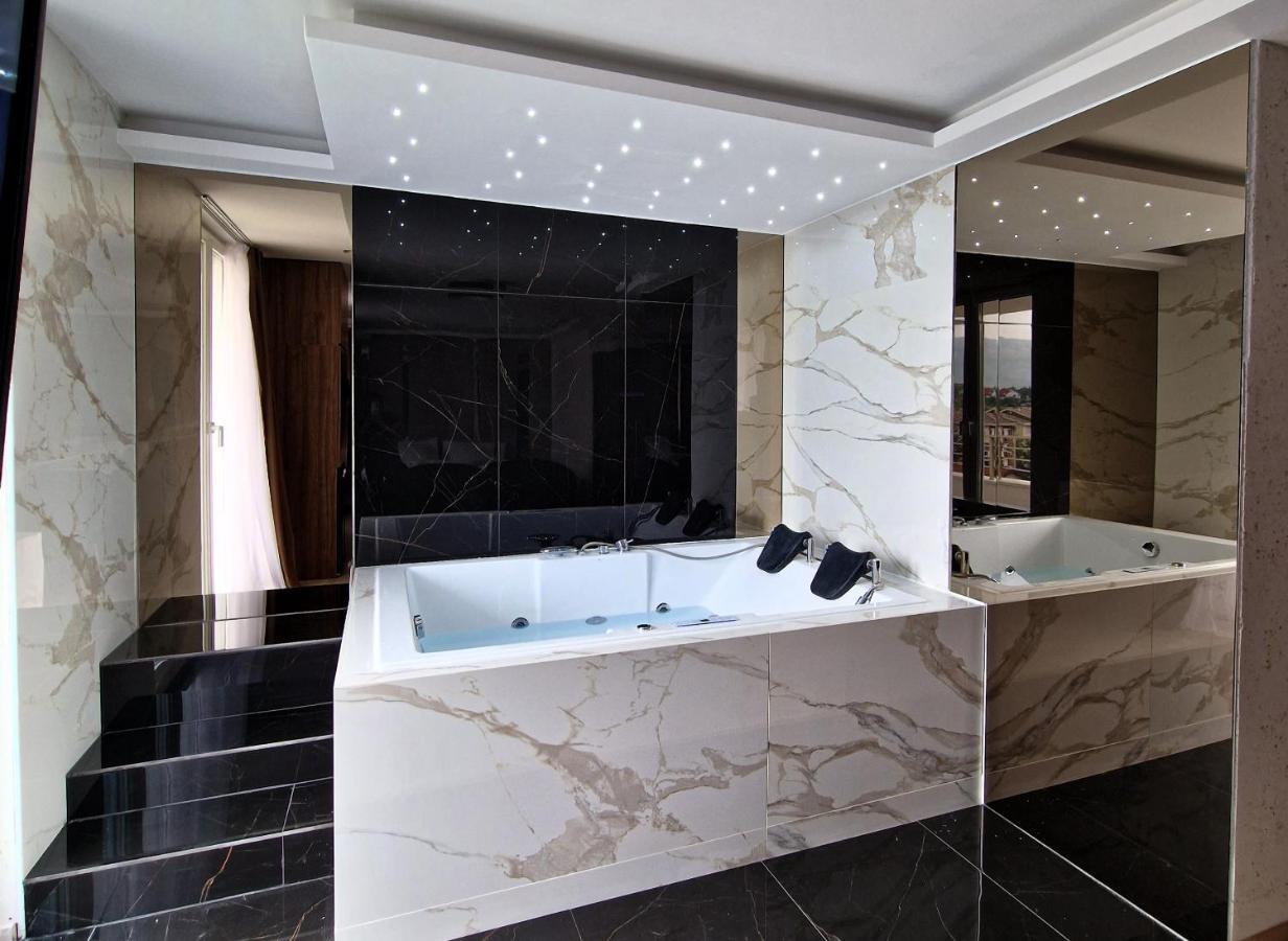 Petkov5Ki.Luxuryapartments Skopie Exterior foto
